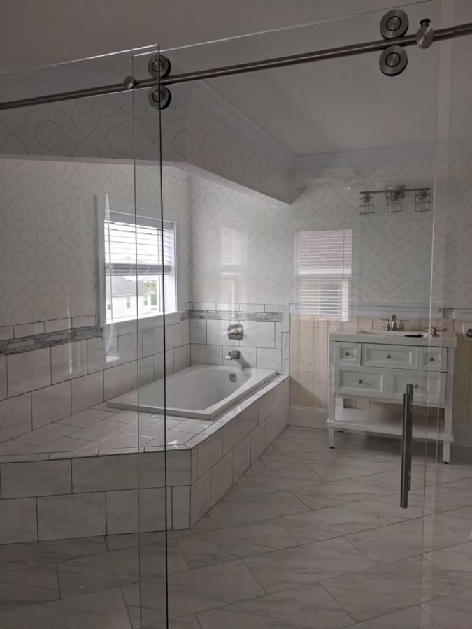 2508 Beach Rd, Semi-Oceanfront, Pool/Hot Tub Nags Head Buitenkant foto